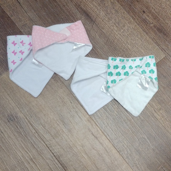 Bibs❤️ - Picture 2 of 2